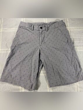 Lululemon 32 Commission Shorts 10” Light Gray Shorts with Blue X Print All Over